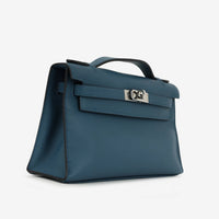 Kelly Pochette