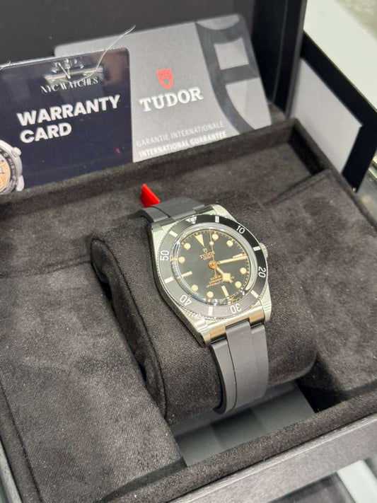 Tudor Black Bay 54 - 37 MM - Steel - Black Dial - M79000N-0002