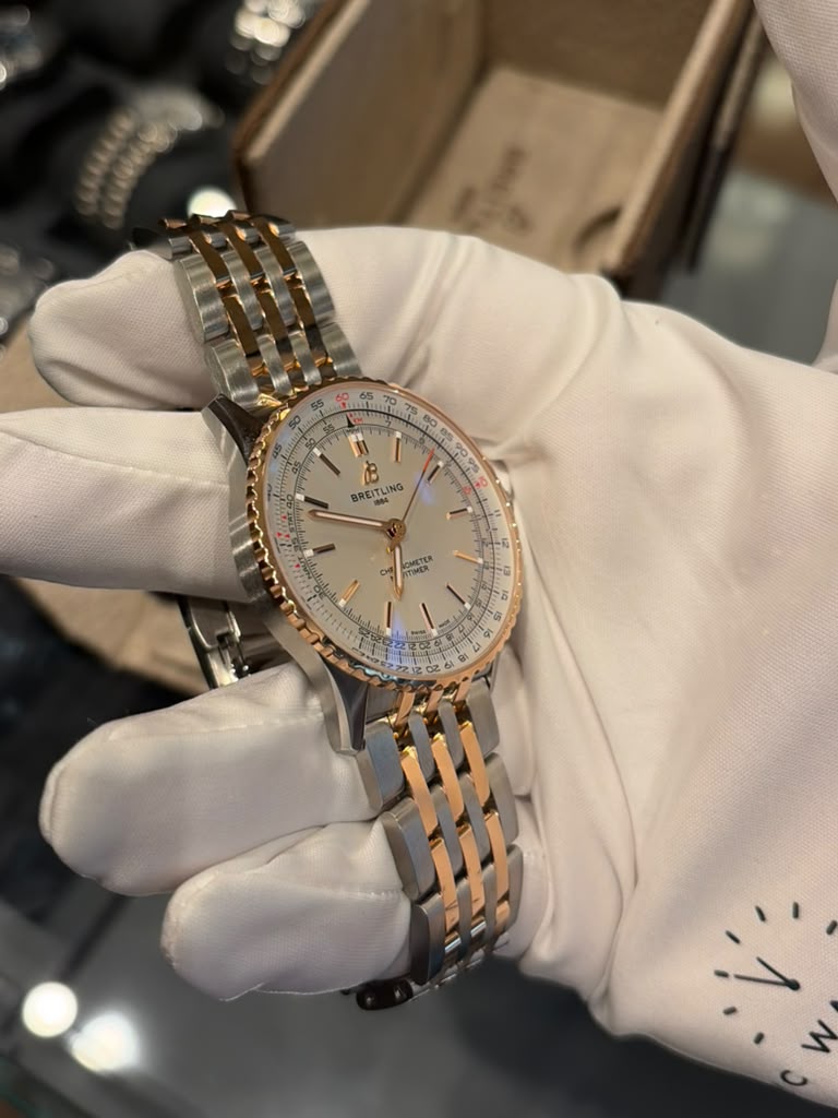 Breitling Navitimer Automatic 41 Stainless Steel &amp; 18K Red Gold – Beige Dial – Two-Tone Bracelet – U17329F41G1U1