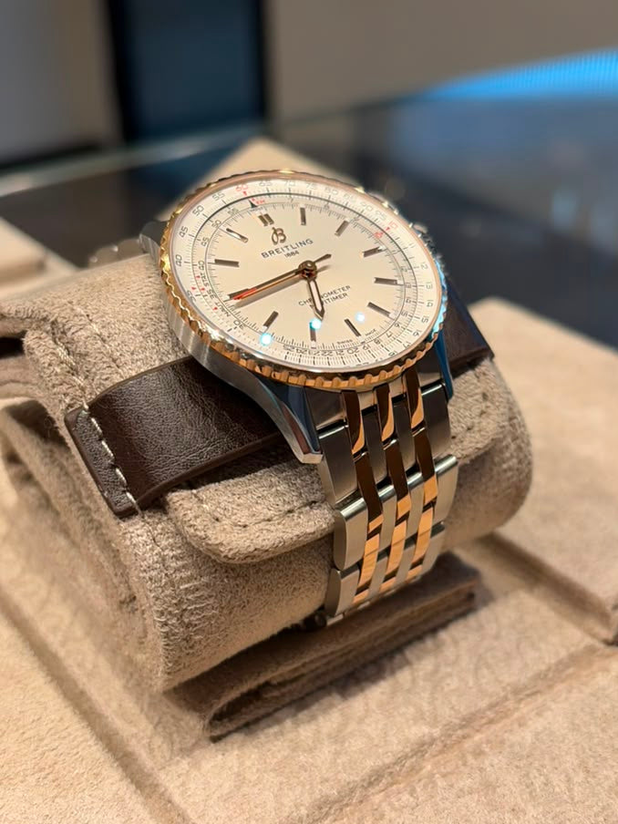 Breitling Navitimer Automatic 41 Stainless Steel &amp; 18K Red Gold – Beige Dial – Two-Tone Bracelet – U17329F41G1U1