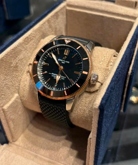 Breitling Superocean Heritage Stainless Steel and Rose Gold 44 MM - Black Rubber Strap - Black Dial -&nbsp; UB2030121B1S1