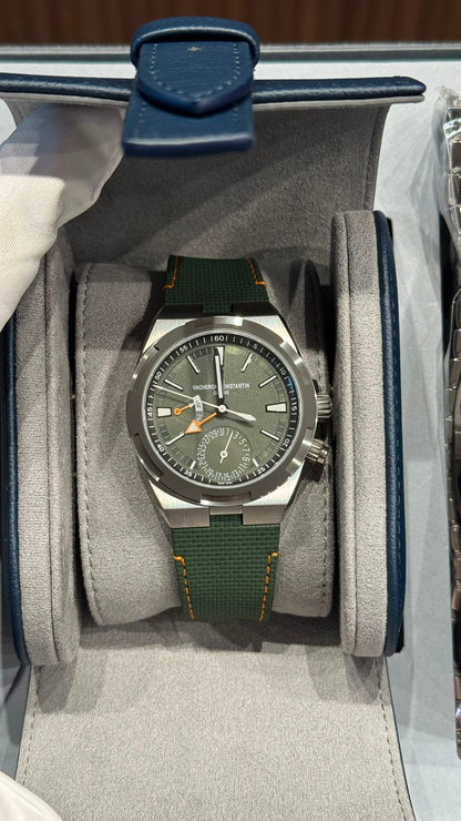 Vacheron Constantin Overseas Dual Time Cardinal Points - West - 41 MM - Titanium - Green Dial - 7930V/210T-H075