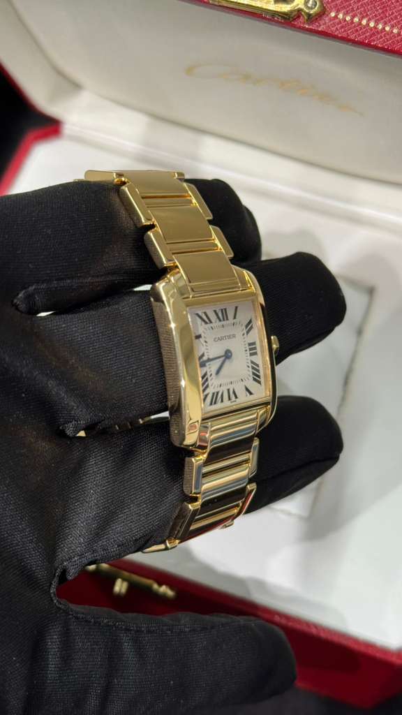 Cartier Tank Francaise Yellow Gold (Medium Model) 25 MM - Yellow Gold Bracelet - Silver Dial - W50003N2