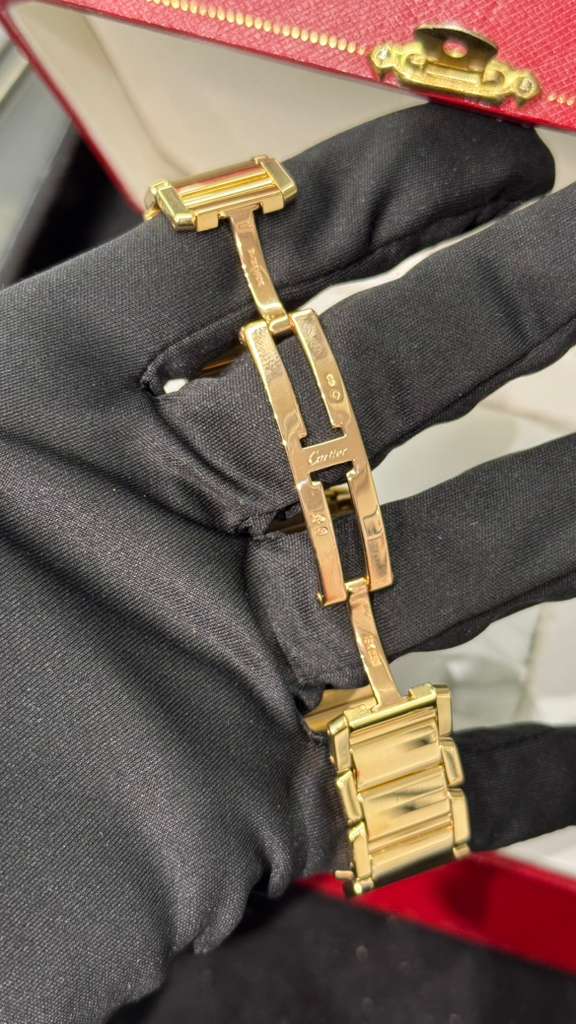 Cartier Tank Francaise Yellow Gold (Medium Model) 25 MM - Yellow Gold Bracelet - Silver Dial - W50003N2