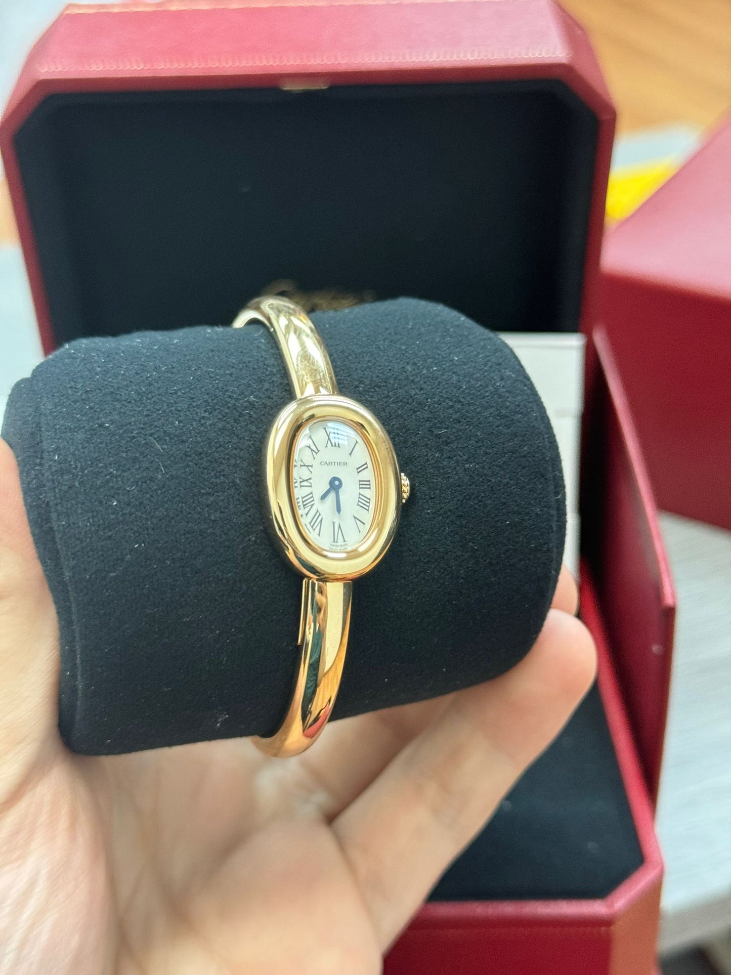 Cartier - Baignoire - 17 MM - Yellow Gold - Silvered Dial - WGBA0035