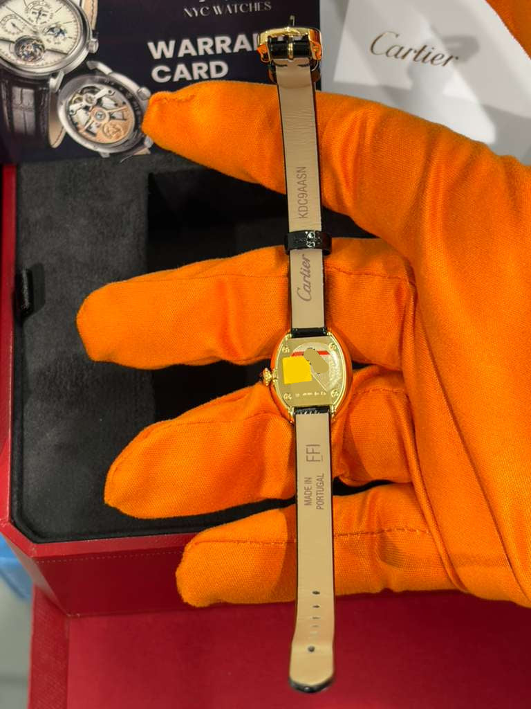 Cartier Baignoire Yellow Gold 24.6 MM (Mini model) - Black Patent Leather Strap - Silvered Dial - WGBA0075
