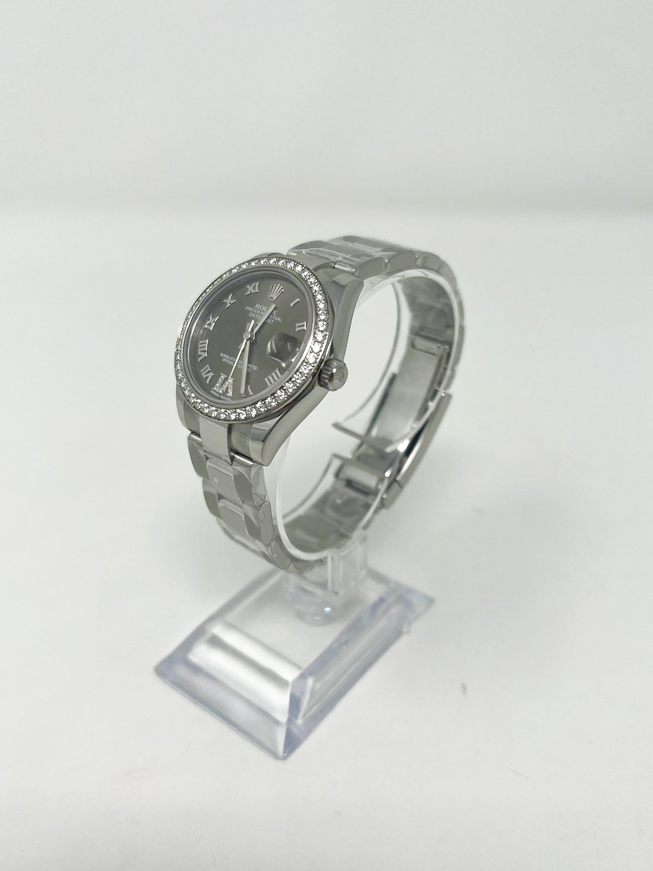 Rolex Datejust Stainless Steel - 31 MM - Oyster Bracelet - Diamond Bezel - Grey Diamond Dial - 178384 o GRD