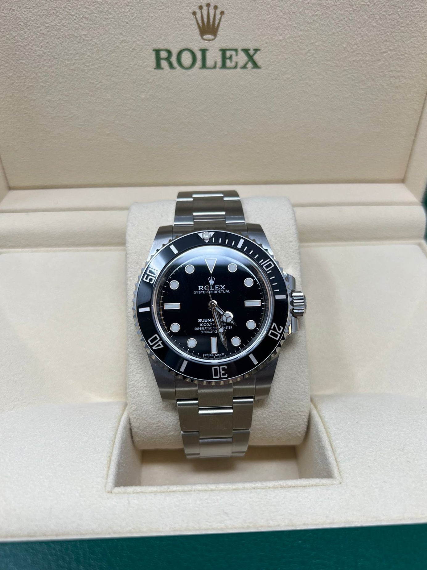 Rolex Oystersteel Submariner 40 MM - Oyster Bracelet - Black No Date Dial - 114060