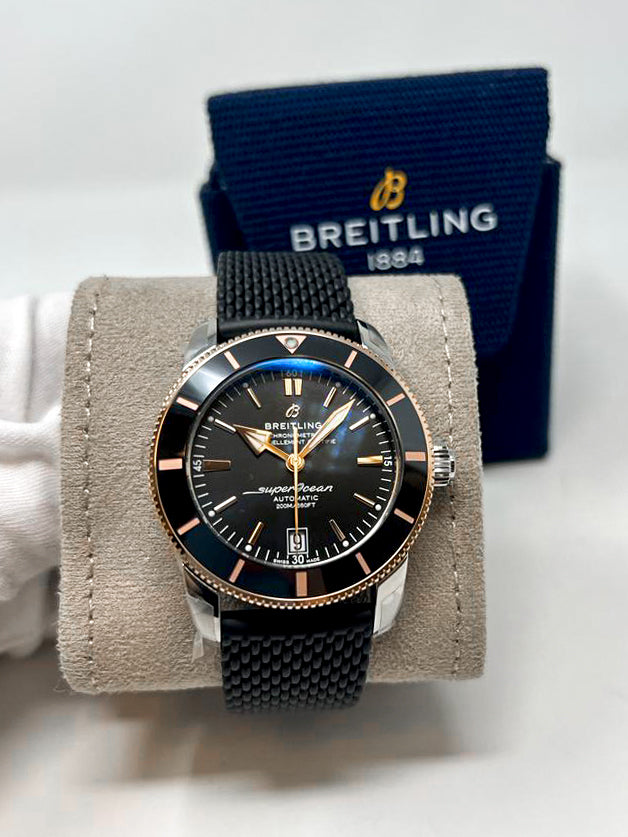 Breitling Superocean Heritage B20 Automatic Stainless Steel and Rose Gold 42 MM - Black Rubber Strap - Black Dial - UB2010121B1S1