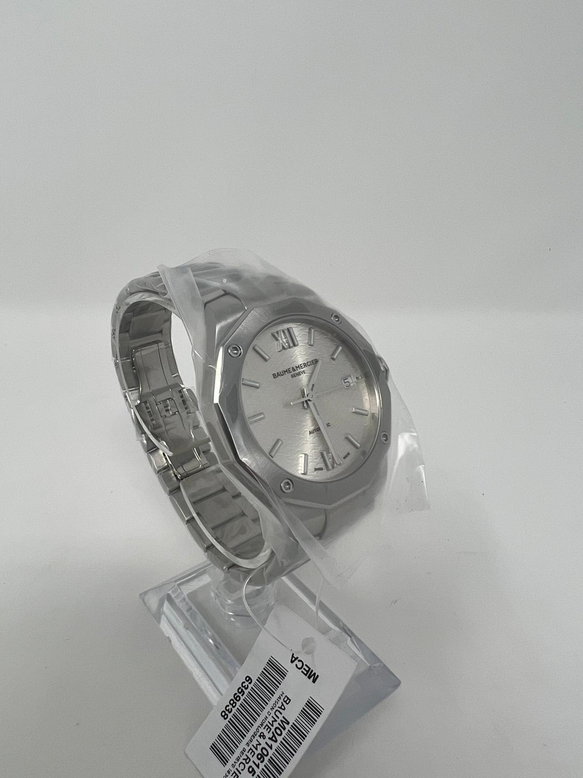 Baumé & Mercier Riviera Stainless Steel 36 MM  - Stainless Steel Strap - Silver Dial - 10615