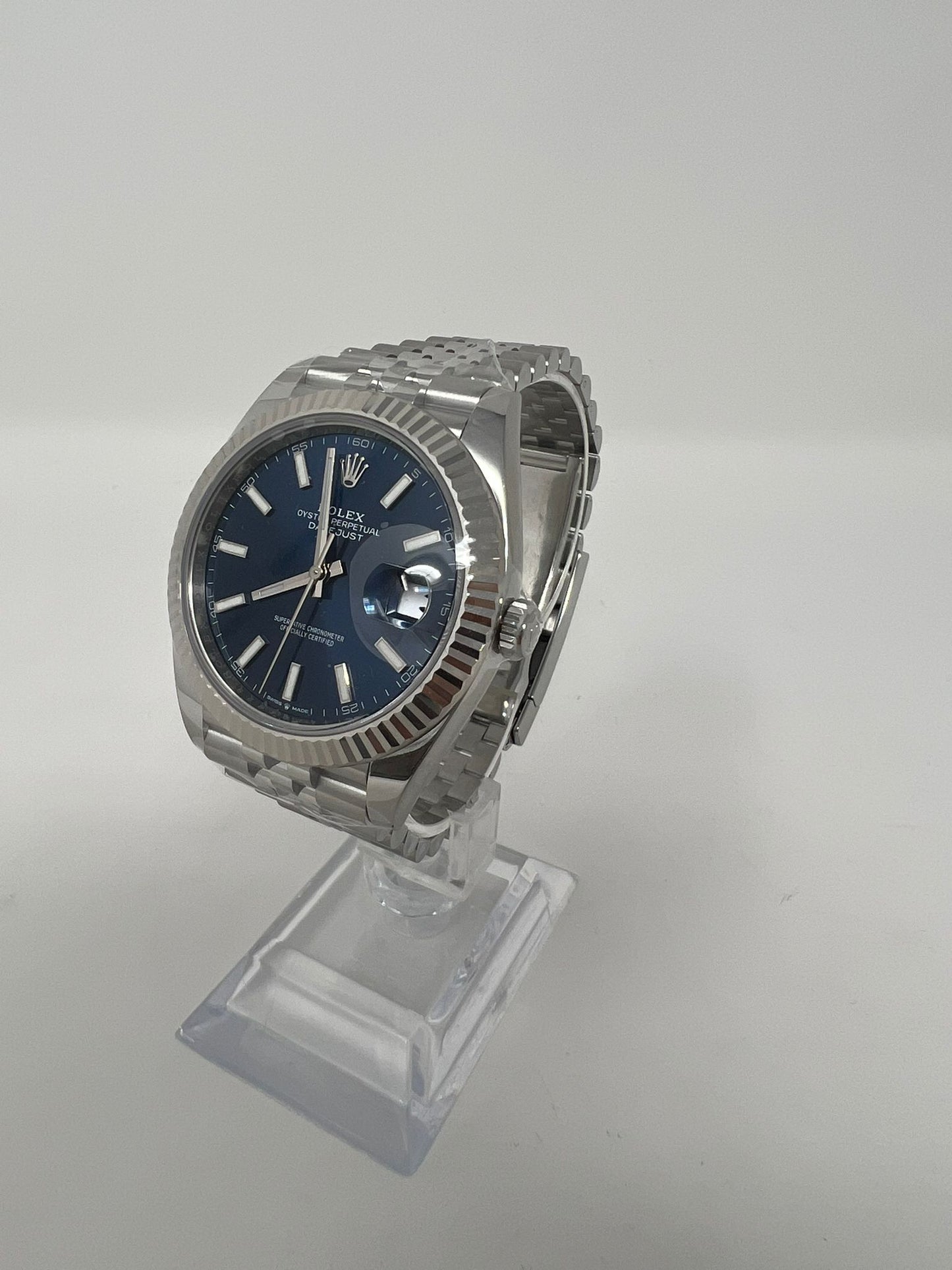 Rolex Stainless Steel and White Gold Datejust 41 Date Watch - 41 MM - Jubilee Bracelet - Fluted Bezel - Blue Dial - 126334 blij