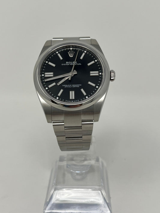 Rolex Stainless Steel Oyster Perpetual no date Watch - 41 MM - Oyster Bracelet - Black Dial - 124300 bkio