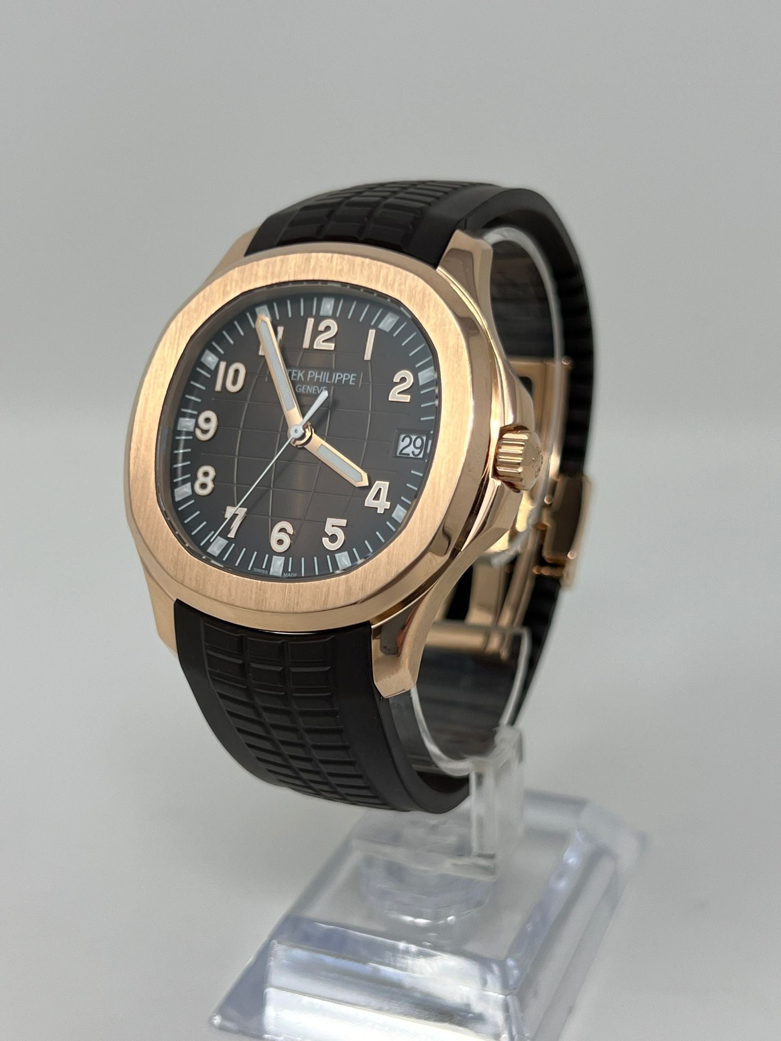 Patek Philippe Aquanaut 18ct Rose Gold 40MM - Embossed Chocolate Brown Dial - 5167R-001