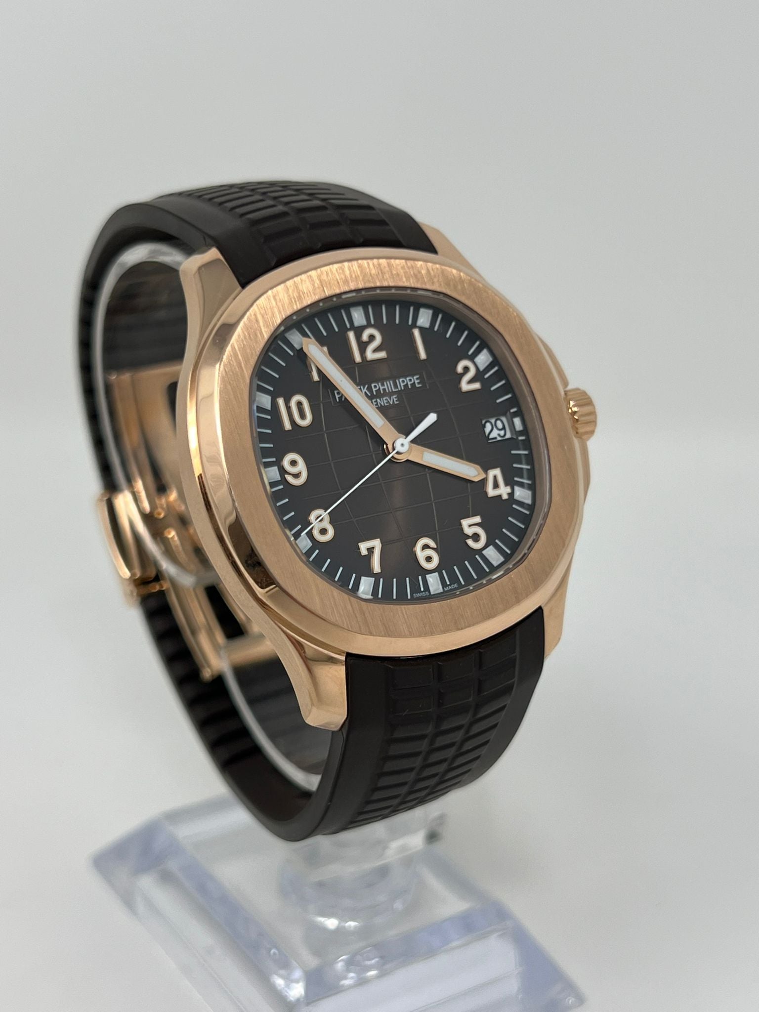 Patek Philippe Aquanaut 18ct Rose Gold 40MM - Embossed Chocolate Brown Dial - 5167R-001