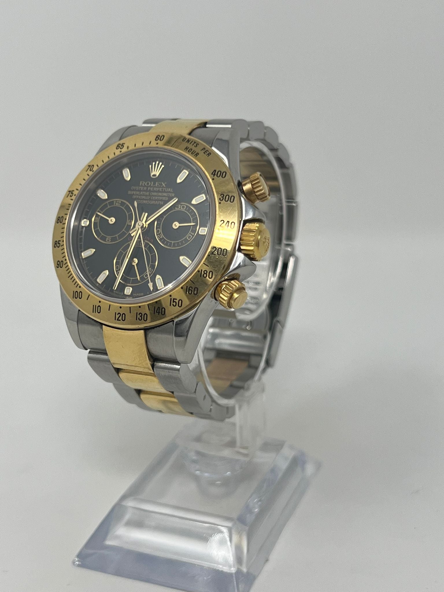 Rolex Cosmograph Daytona - 40 MM - Yellow Gold and Steel - 116523-0039