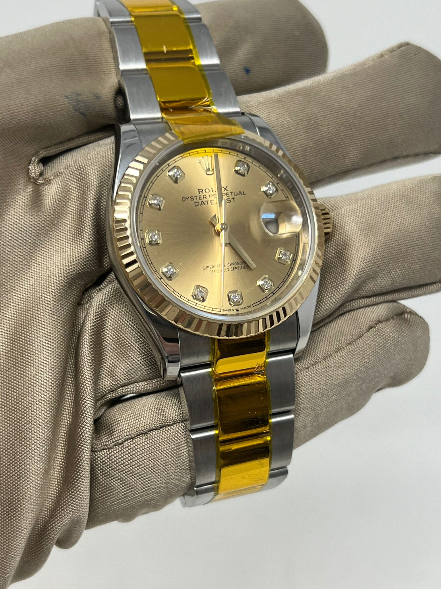 Rolex Stainless Steel And Yellow Gold Datejust - 36 MM - Oyster Bracelet - Fluted Bezel - Champagne Diamond Dial - 126233 chdogk