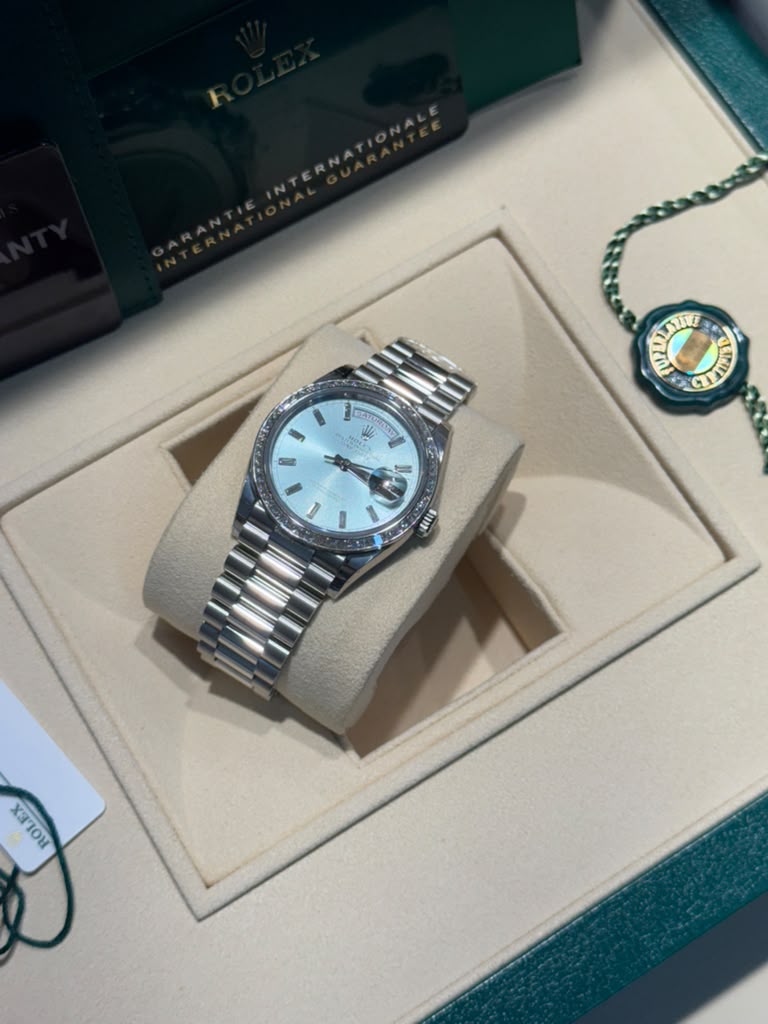 Rolex Day-Date 36 - 36 MM - Platinum - Ice Blue Diamond Dial - 128396TBR-0003
