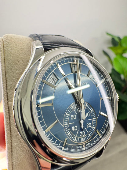 Patek Philippe Complications - Chronograph - 42 MM -   Platinum - 5905P-001