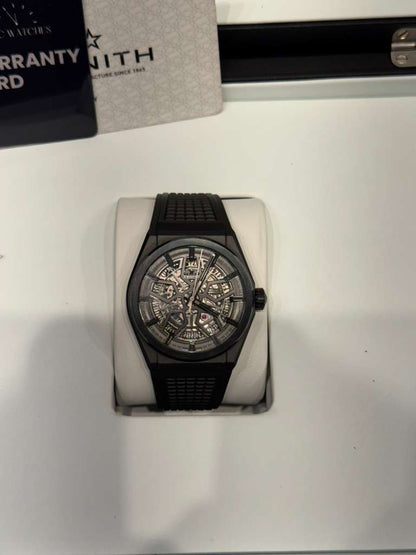 Zenith DEFY Classic - 41 MM - Black Ceramic - Skeleton Dial - Black Rubber Strap - 49.9000.670/77.R782