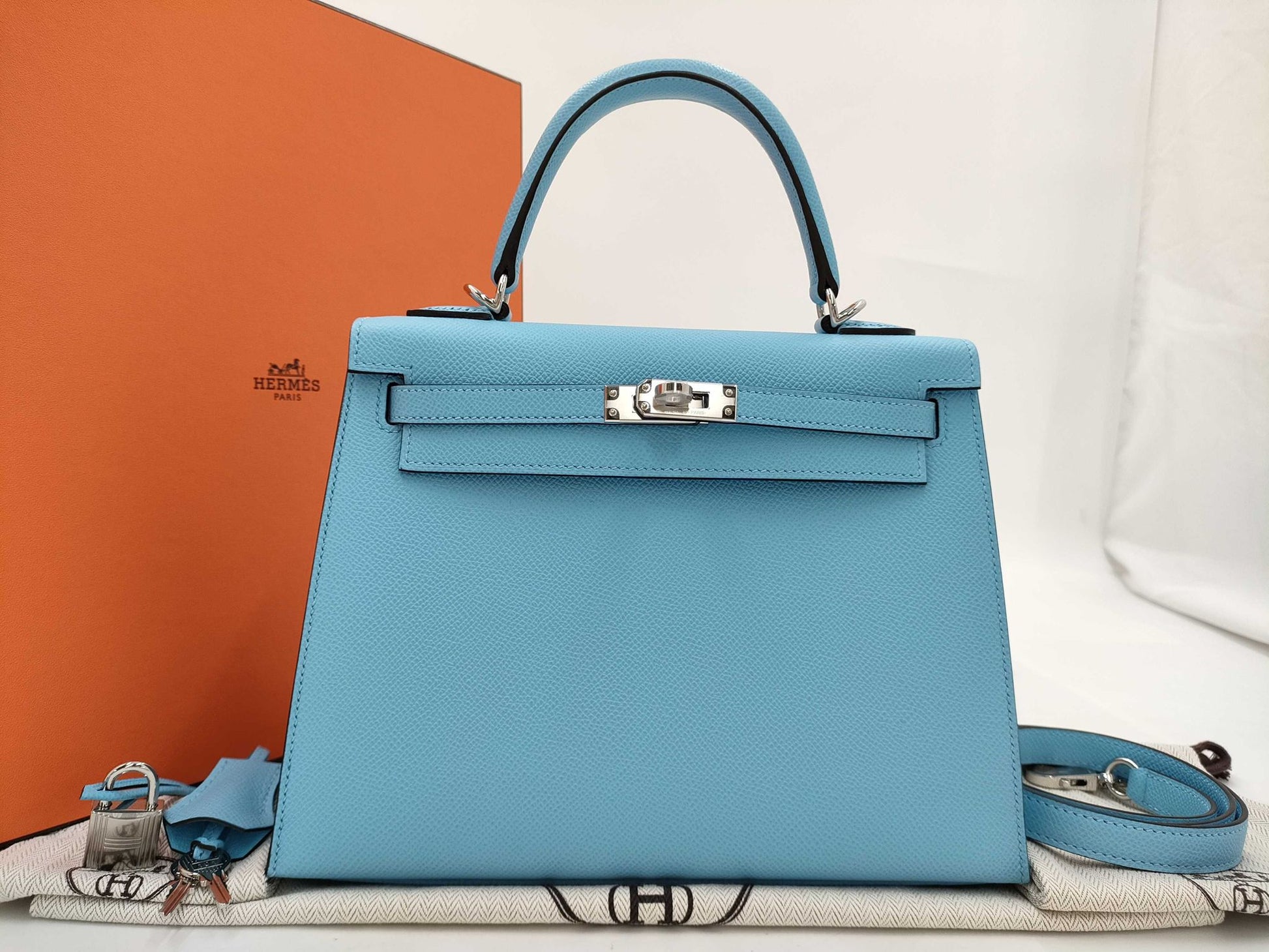 Hermès Kelly 25 - Epsom - Celeste - Palladium Hardware - K25ECPHW