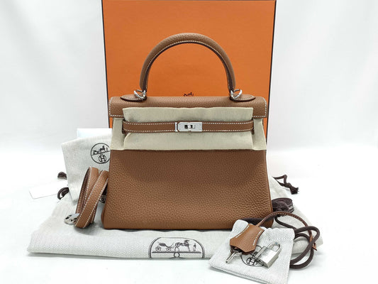 Hermès Kelly Retourne 25 - Gold Togo Leather - Palladium Hardware - K25GTPHW