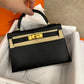 Hermès Kelly Sellier 20 - Black Epsom Leather - Gold Hardware - K20BEGHW