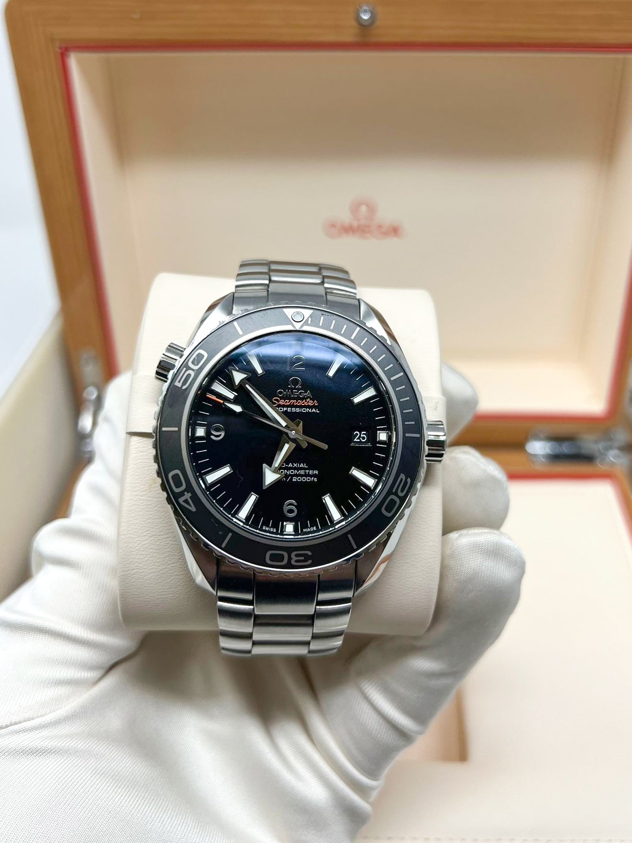 Omega Seamaster Planet Ocean Stainless Steel 45.5 MM - Stainless Steel Bracelet - Black Dial - 232.30.46.21.01.001