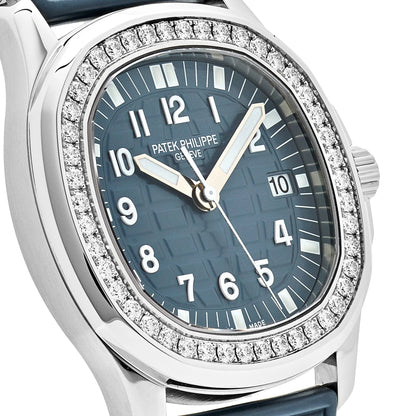 Patek Philippe Aquanaut - 35.6 MM - Steel - Blue Dial - 5067A-025