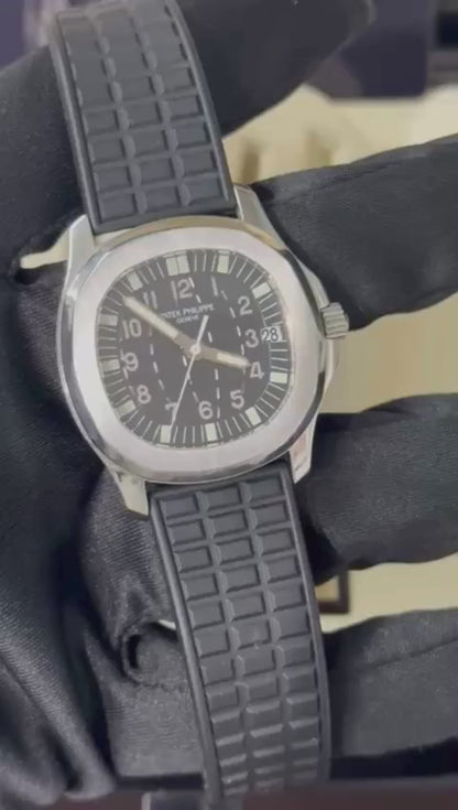 Patek Philippe Aquanaut - 36 MM - Steel - 5066A-001