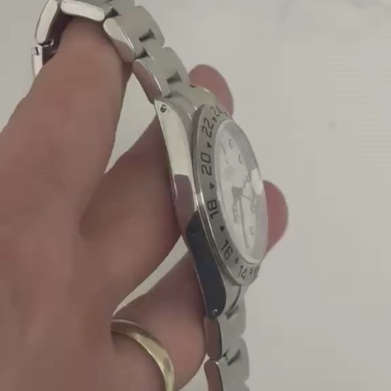 Rolex - Explorer II - 40 MM - Stainless Steel - White Dial - Oyster Bracelet - 16570 wh