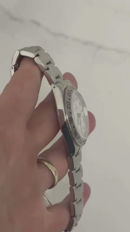 Rolex - Explorer II - 40 MM - Stainless Steel - White Dial - Oyster Bracelet - 16570 wh