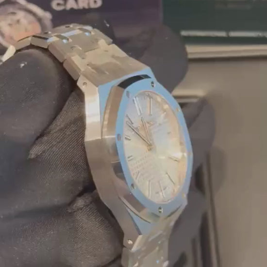 Audemars Piguet - Royal Oak "50ᵀᴴ Anniversary" - 41 MM - Steel - 15510ST.OO.1320ST.03