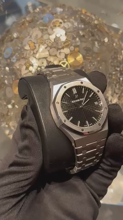 Audemars Piguet - Royal Oak - 41 MM - Steel- 15500ST.OO.1220ST.03