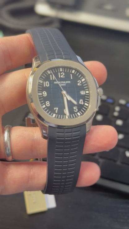 Patek Philippe -Aquanaut - 42.2MM - White Gold - 5168G-001