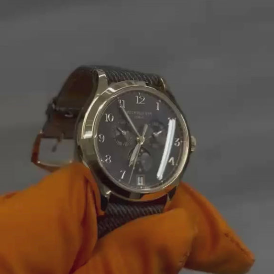Patek Philippe Complications - 38 MM - Rose Gold - Chestnut Dial - 4946R-001