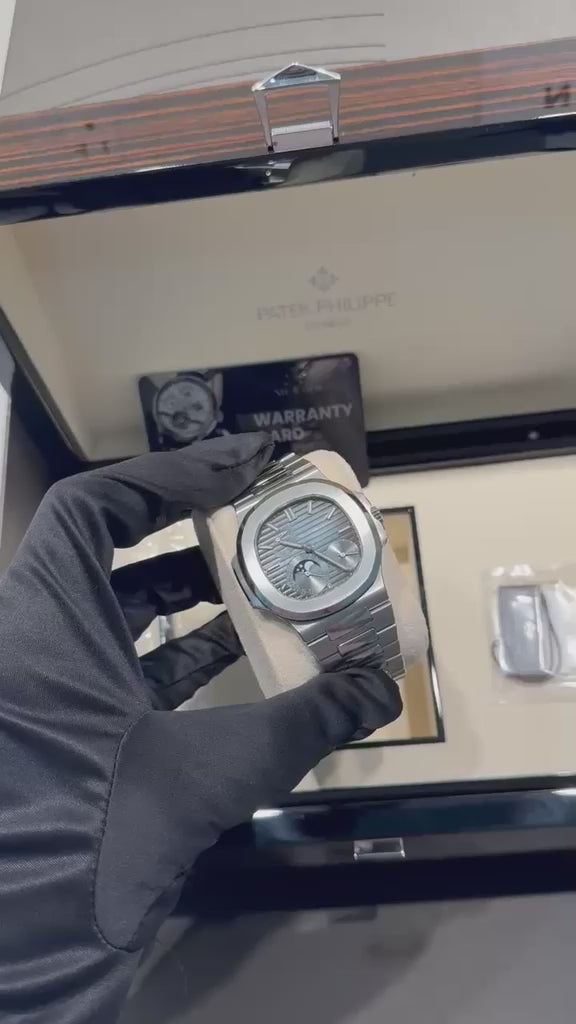 Patek Philippe Nautilus - 40 MM - Steel - 57121A-001