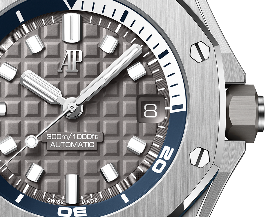 Audemars Piguet Royal Oak Offshore Stainless Steel Diver 42 MM - Grey Rubber Strap - Grey Dial - 15720ST.OO.A009CA.01