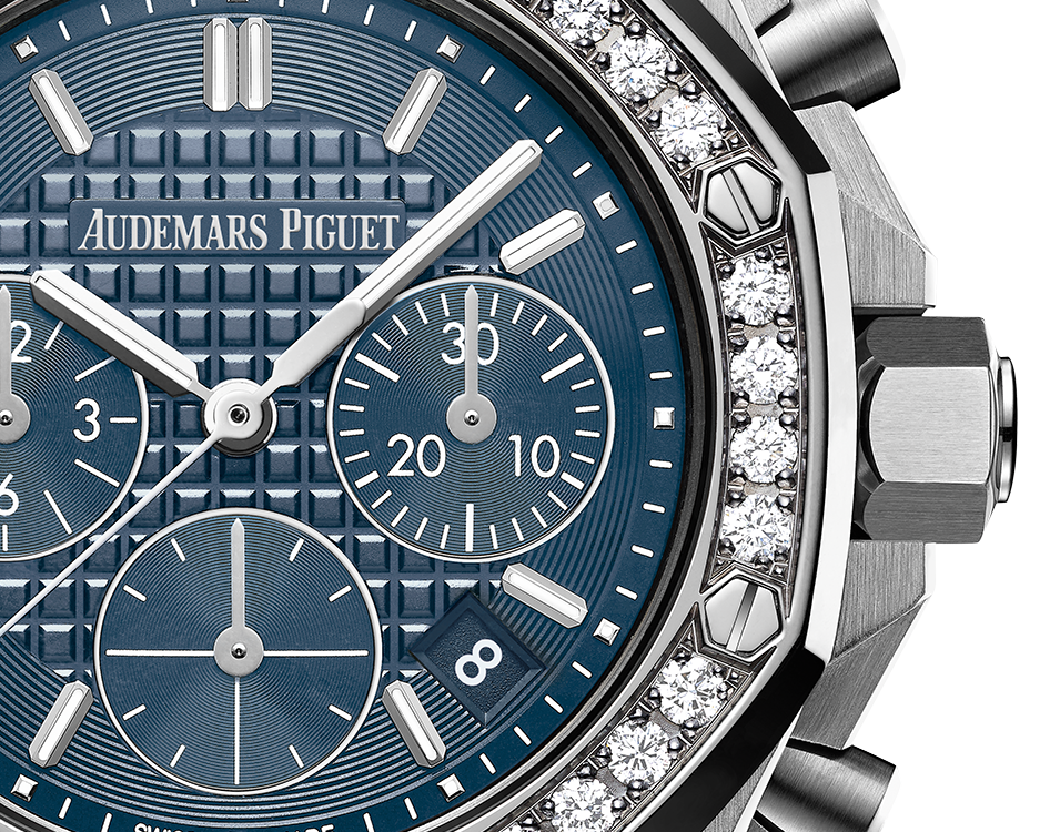 Audemars Piguet Royal Oak Offshore Stainless Steel Selfwinding Chronograph 37 MM - Blue Rubber Strap - Blue Dial - 26231ST.ZZ.D027CA.01